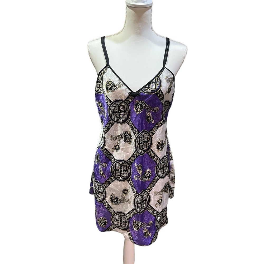 Vintage Sellecca 1980s Regal Multi-Print Deep V Neck #103